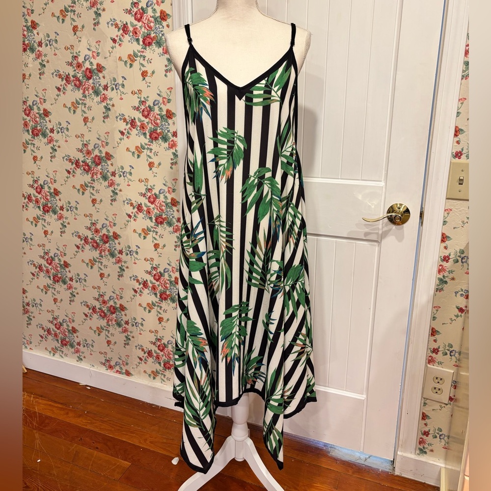 💐Asymmetrical Beach Dress Jealous Tomato Size Small🐣